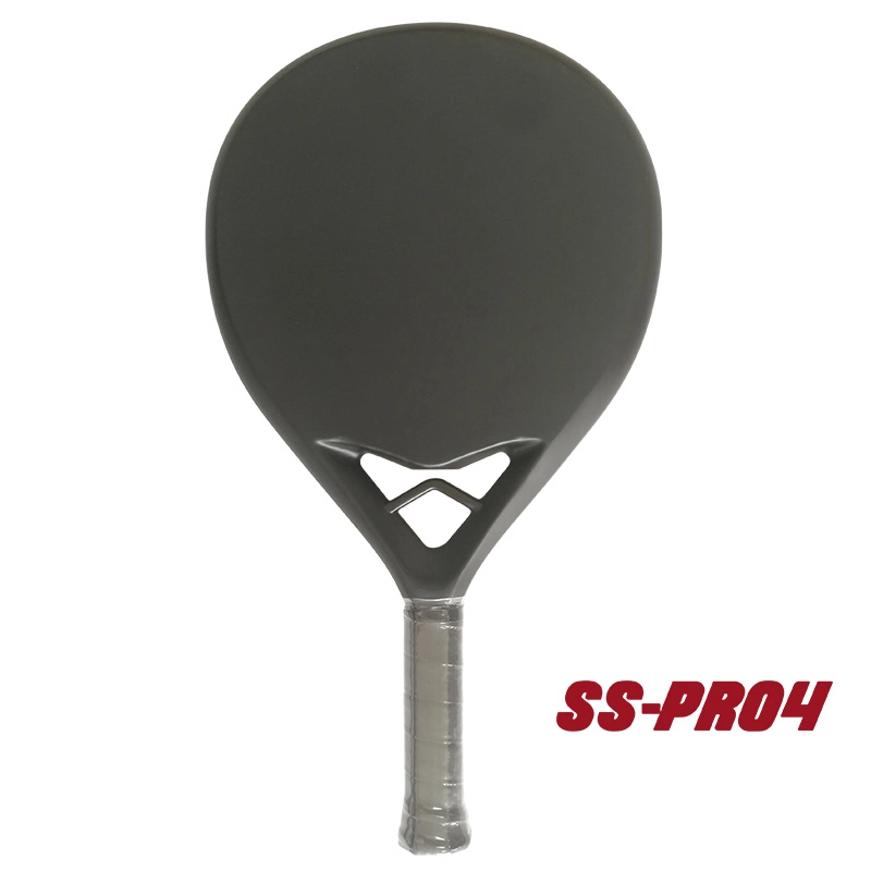 Mi a különbség a Smart Bridge -vel ellátott szénszálas padel ütő és a szokásos Padel ütő között?